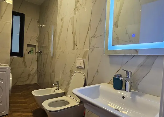 Free Parking Modern Escape * Tirana