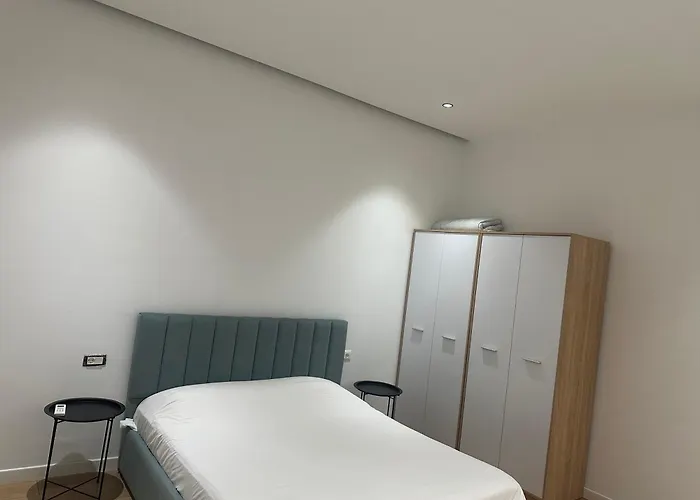 Free Parking Modern Escape Apartment *